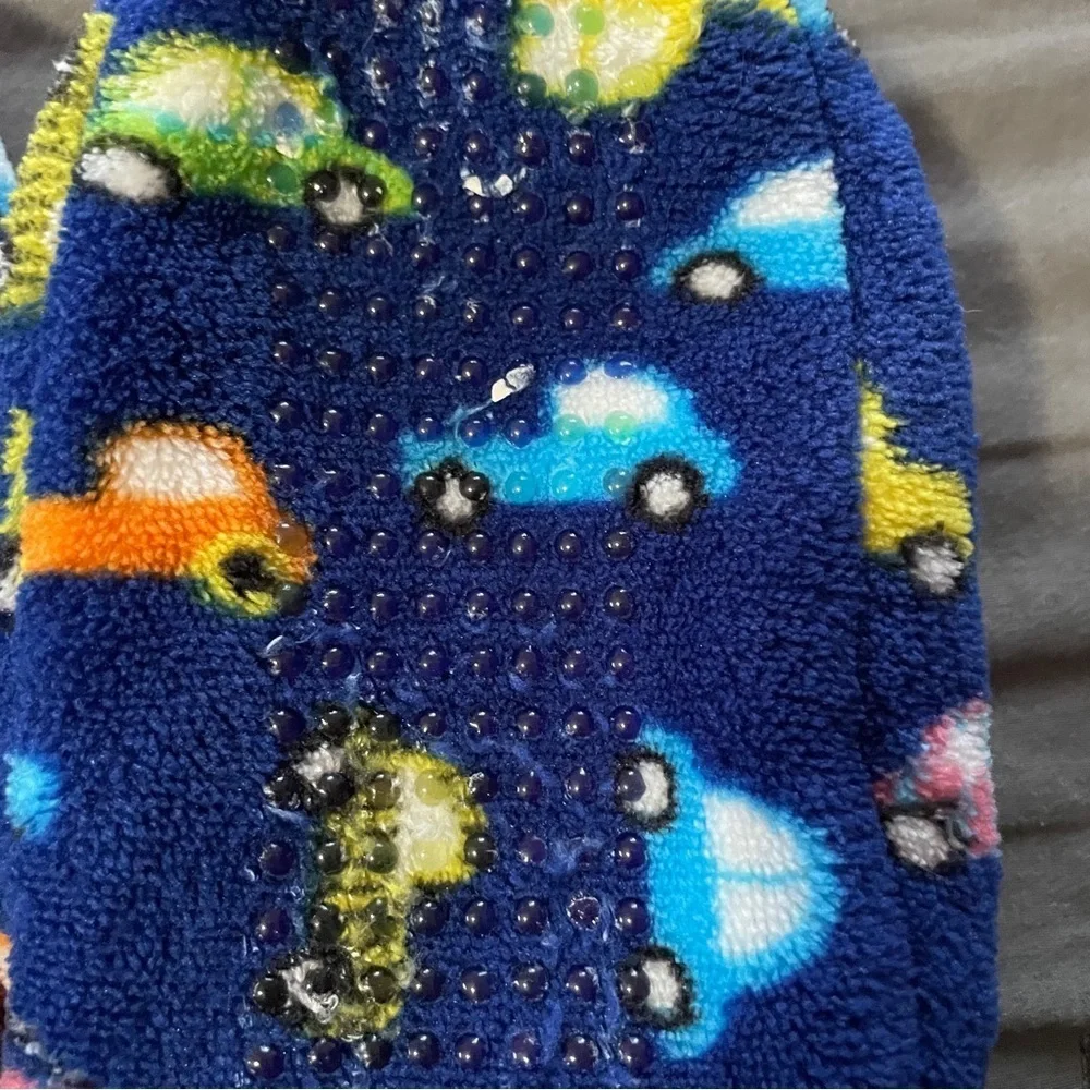 West Loop boys slipper socks size 13 Nwot